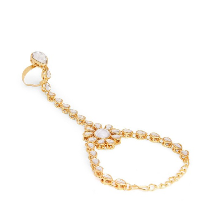 Women Gold Toned Kundan Studded Bracelet